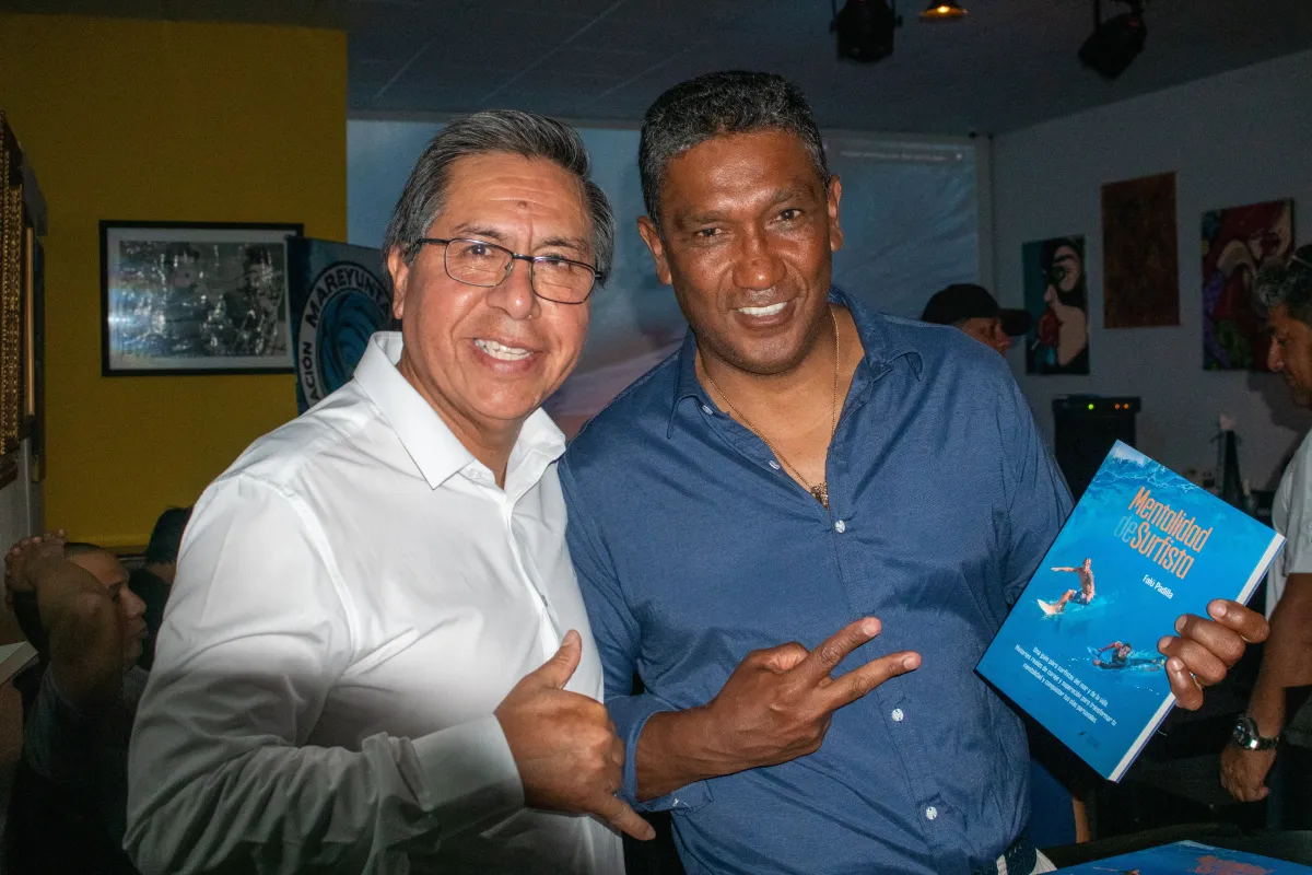 Con Julio en la presentaci&oacute;n